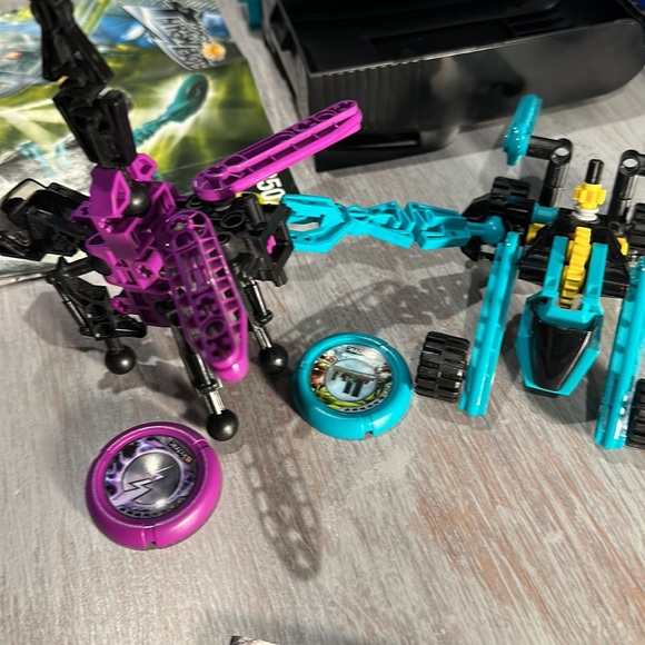 Vintage LEGO Technic Throwbot #8501 Ski, #8502 Turbo and #8507 Electro. - Picture 5 of 7